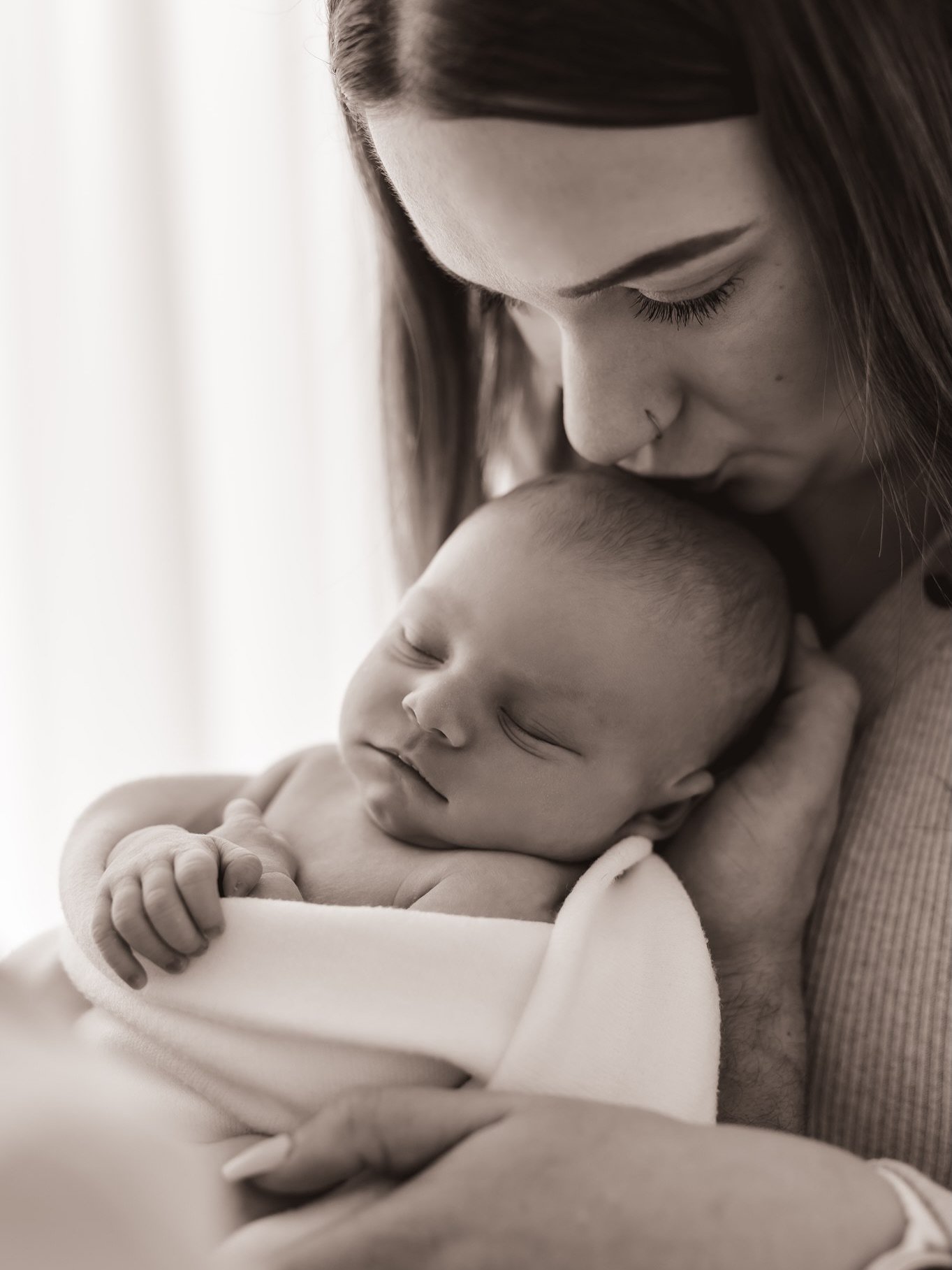Little snuggle bug 🥹

For info and pricing visit my website linked in my bio

#australiannewbornphotographer #hobartnewbornphotographer #hobartfamilyphotographer #2026newborn