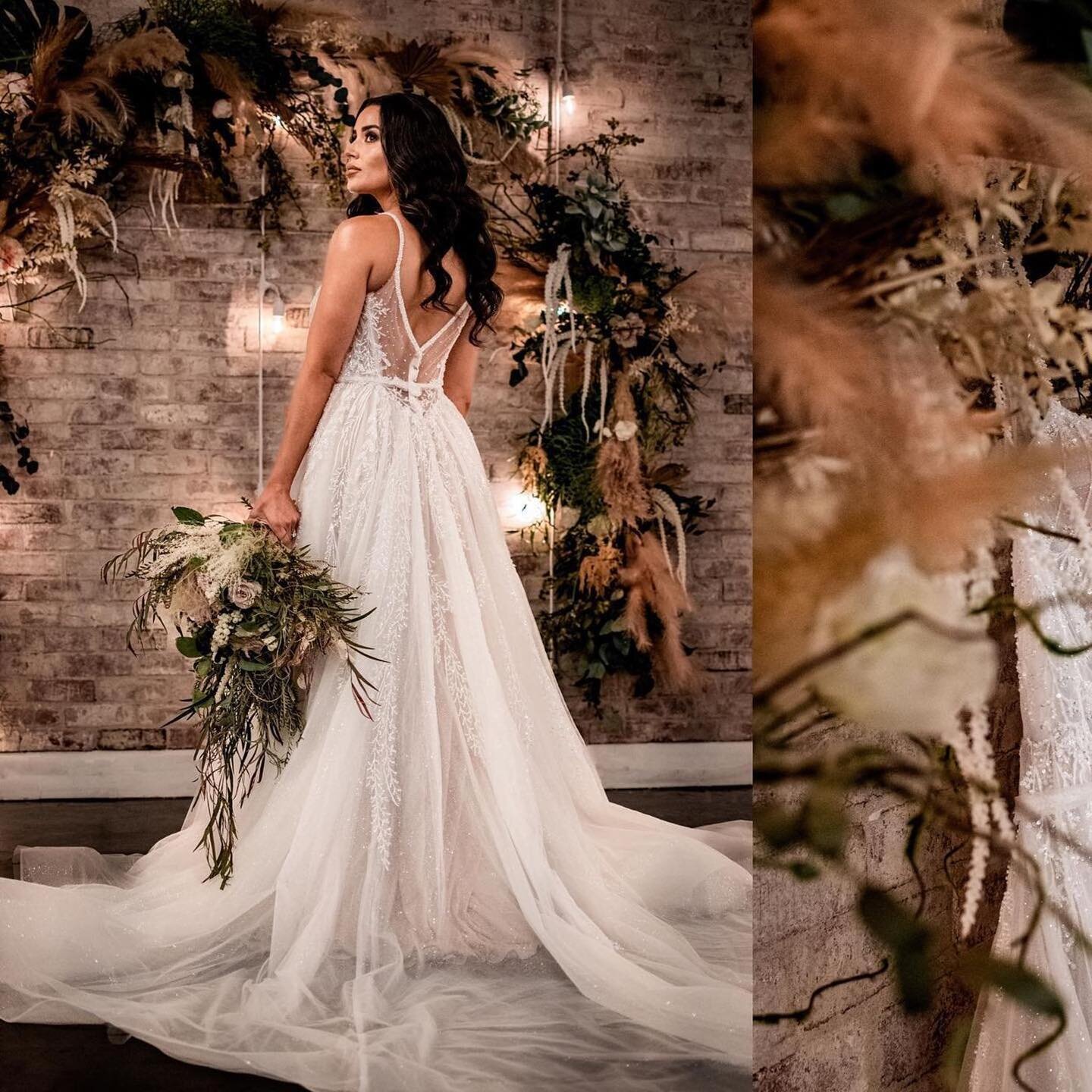 Seriously obsessing over our Fontana gown! Beautiful pictures to show the detail on the gown🥰
&bull;&bull;&bull;
Thank you @mtostaphotography for providing such incredible photos to Sunday&rsquo;s workshop!✨

・・・
Getting some indoor lighting practic