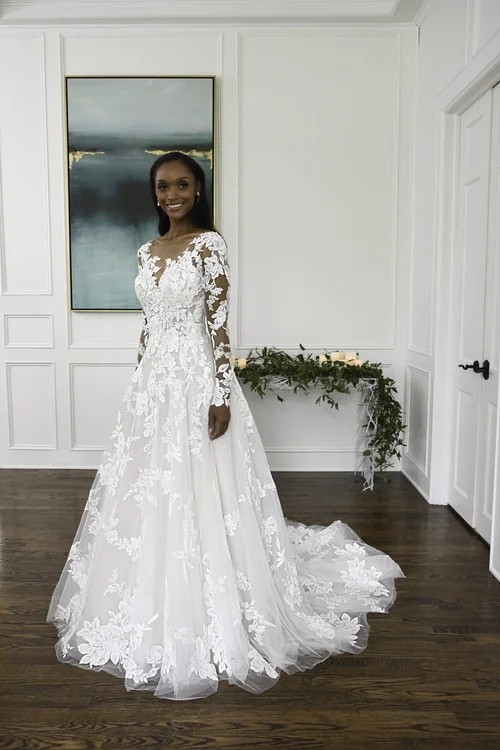LAVAL~ Long Sleeve Lace A-Line Mira Bridal Couture LAVAL~ Long Sleeve Lace A-Line Mira Bridal Couture