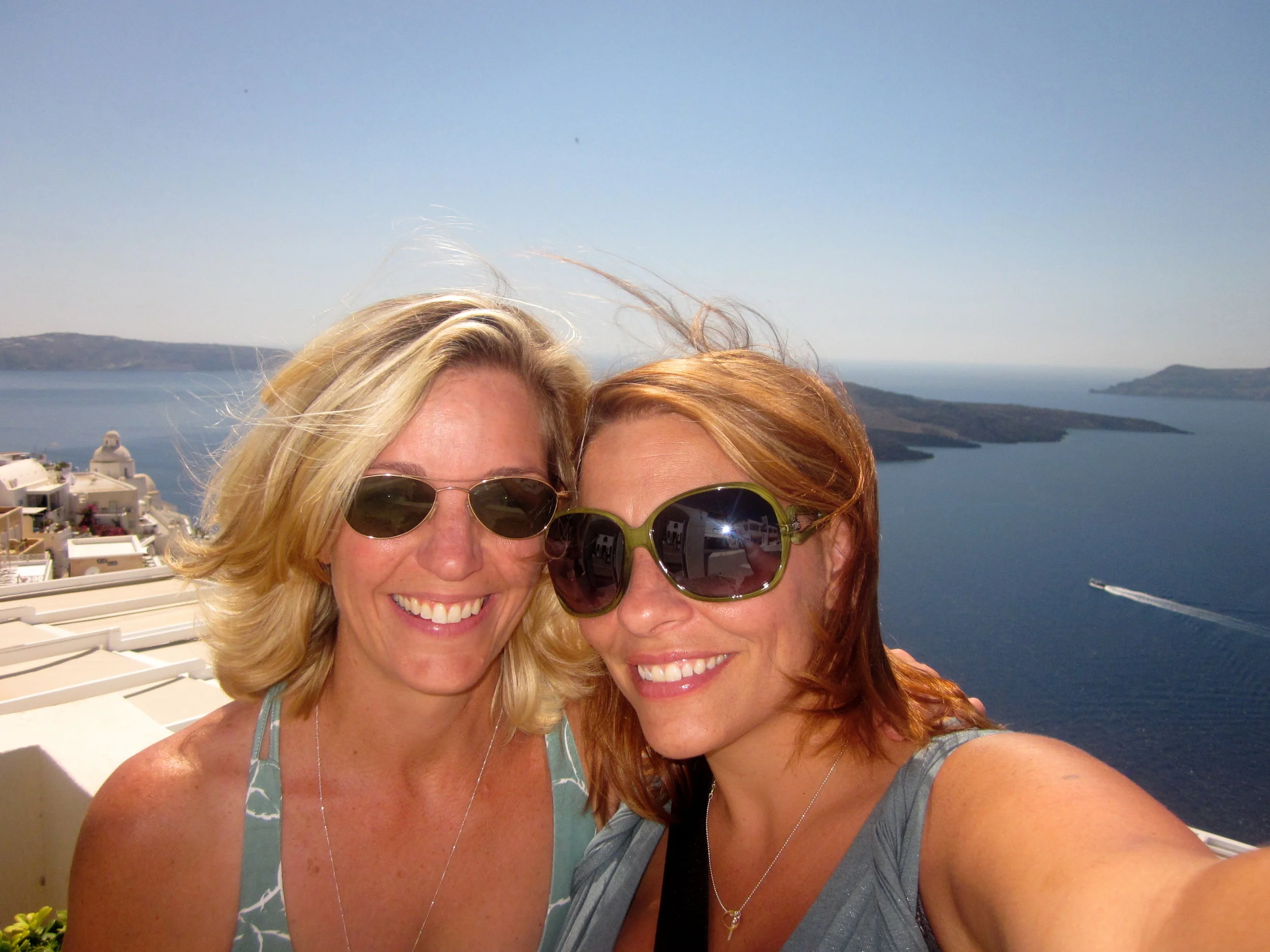 Its Kelli's Birthday Show & her "Favorite Things" with AMAZING special guests!