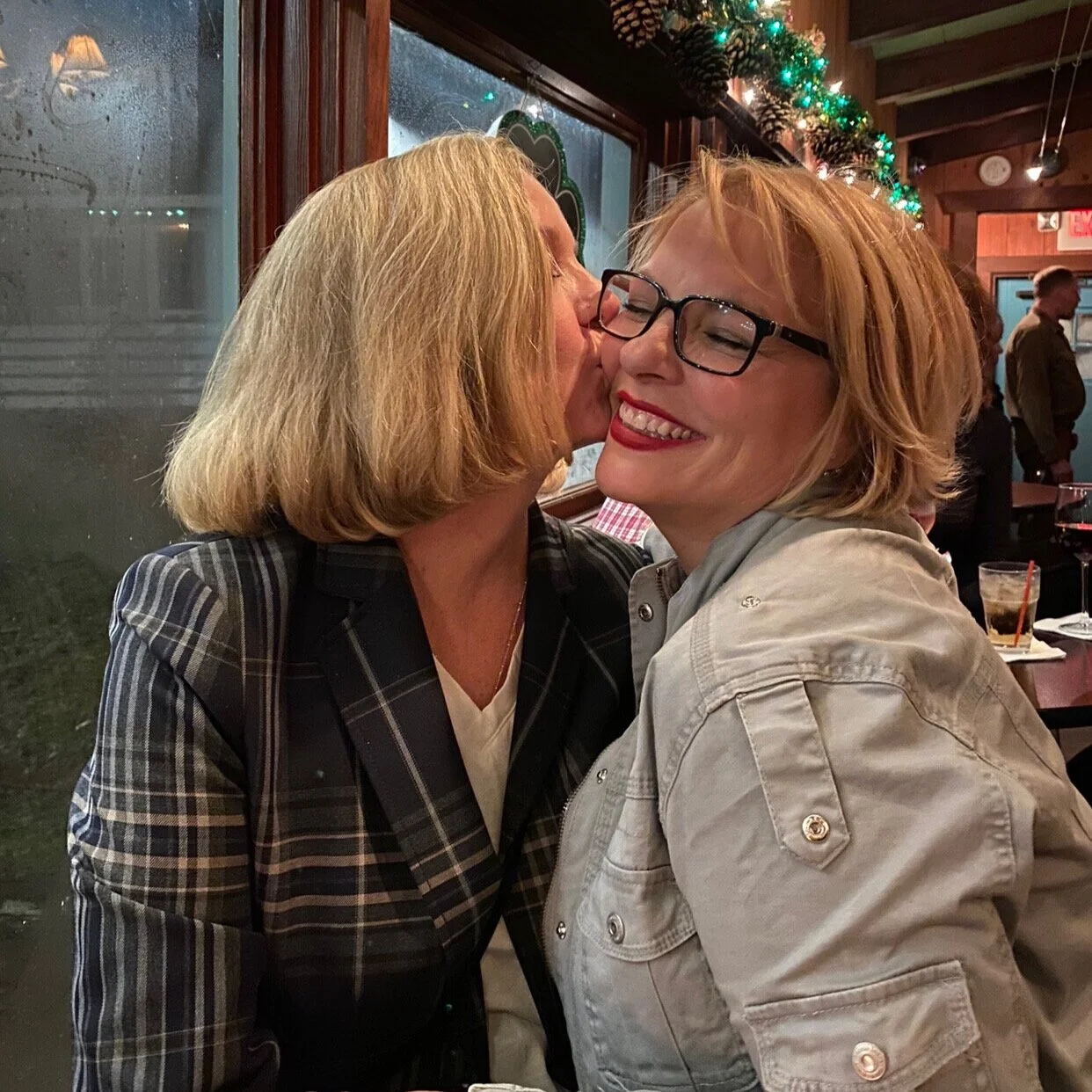 Megan Murphy, former editor-in-chief of Bloomberg Bussinessweek &amp; award-winning journalist, chats about the 2020 Election &amp; the Coronavirus