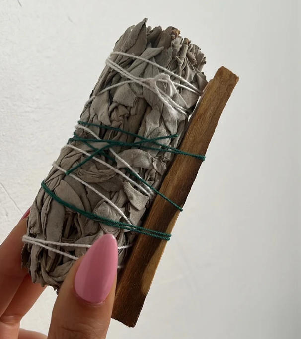 Sage & Palo Santo Bundle.png