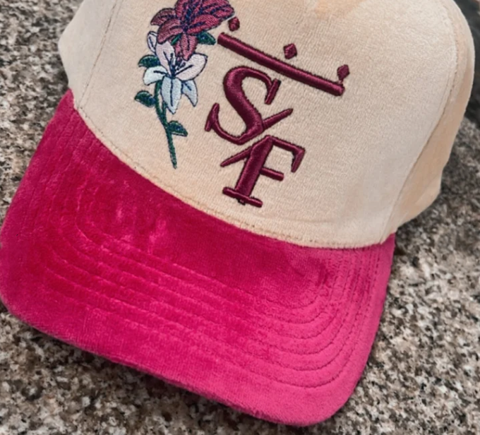 Cream & Berry Velvet Snapback.png