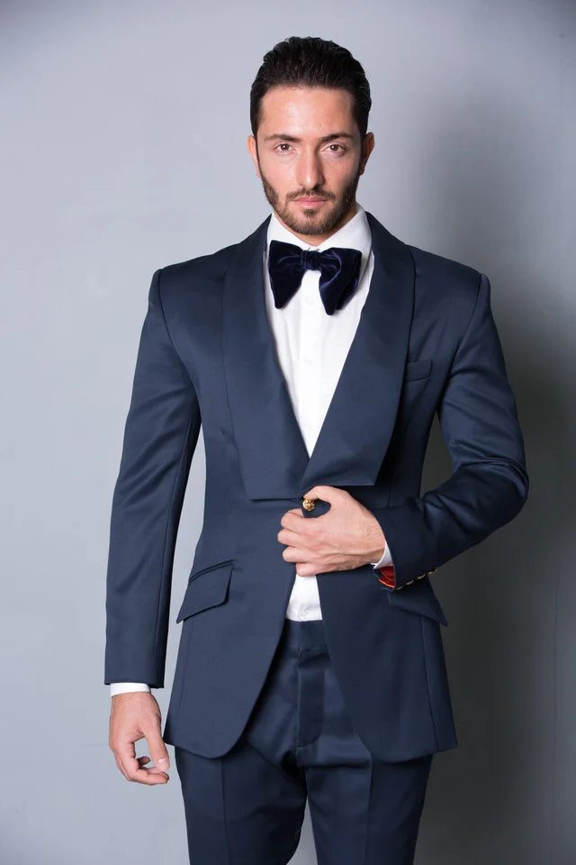 Signature Navy Shawl-Lapel Suit