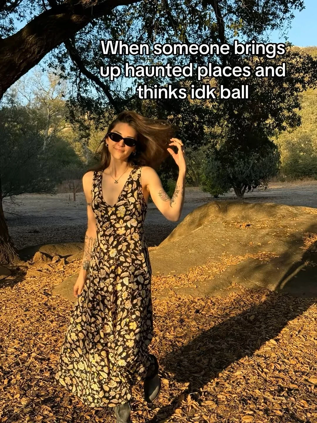 Your resident spooky cookie girl 🖤🙂&zwj;↕️

I&rsquo;m feeling the itch to visit spooky spots and tell you about their legends and ghost stories. Which haunted places in Southern California should I make cookies of? 👻

#mikandcookies #spookycookies
