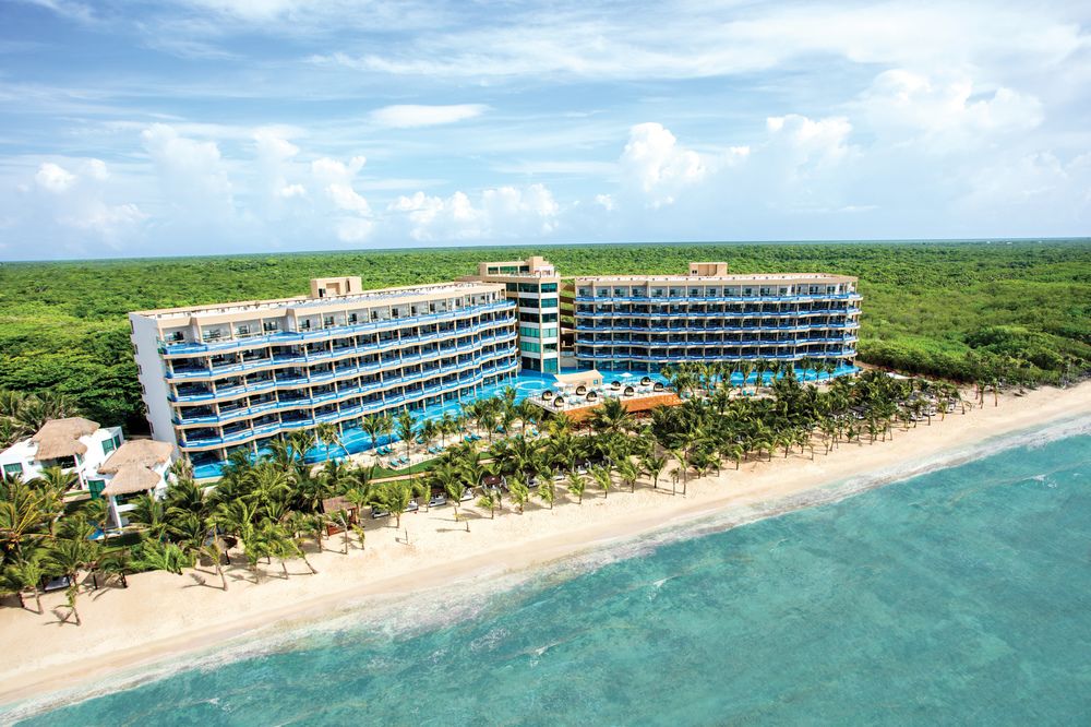 El Dorado Seaside Suites