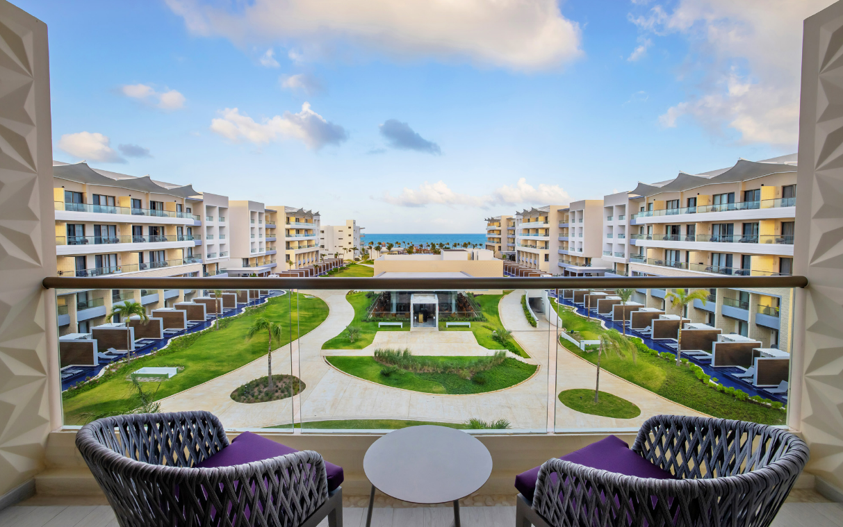 PH Junior Suite Ocean View.png
