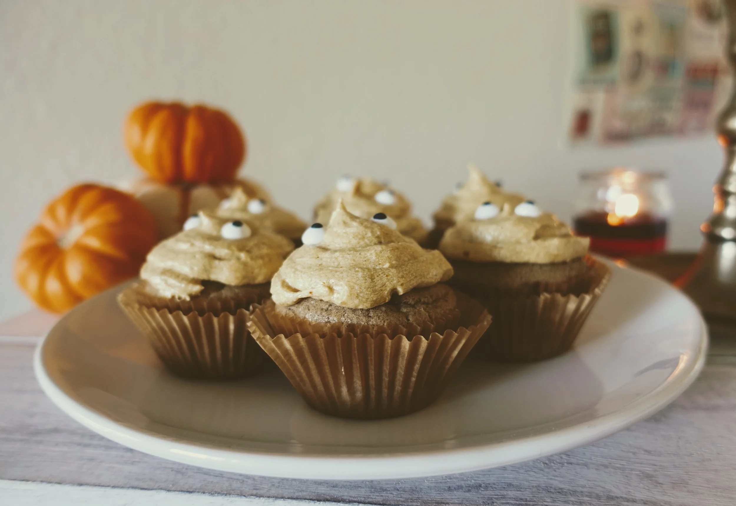 Maple-Spiced Pumpkin Cupcakes