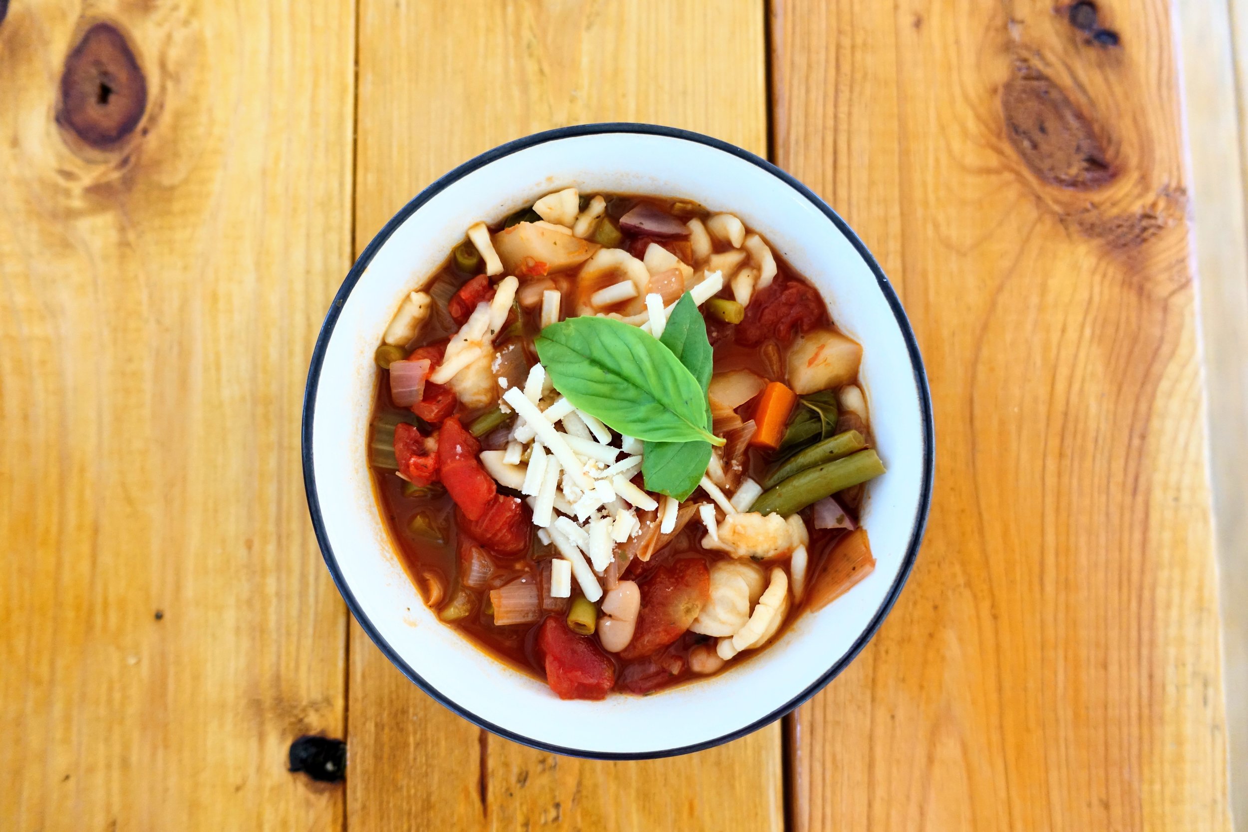Fresh Minestrone Soup (Vegan)