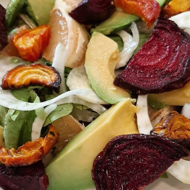Next up for today's recipes is the one for this vibrant beet, avocado, and grapefruit salad. I mean check out this colorful close-up. Give it a try and let us know what you think 🥑
#instayum #homemade #homecook #yummy #yum #healthylifestyle #healthy