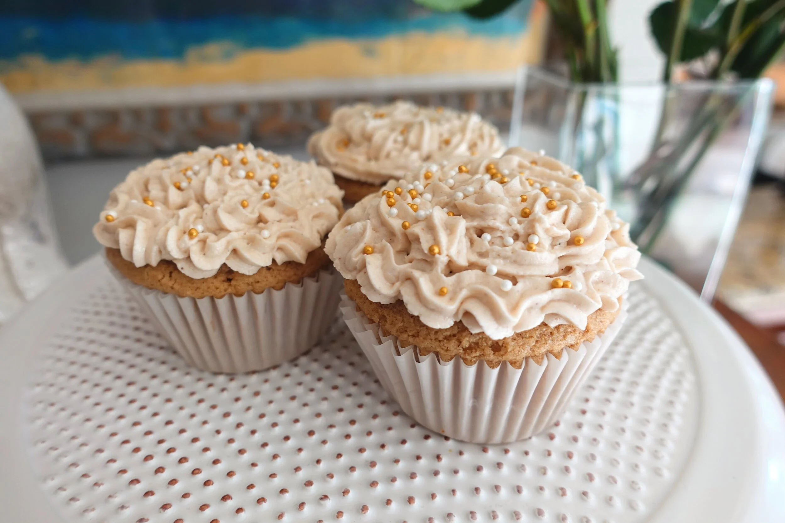 Cinnamon-Sugar Cupcakes (Vegan) 