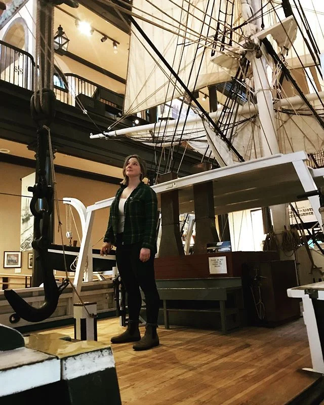 @kataread being tormented by an everlasting itch for things remote.