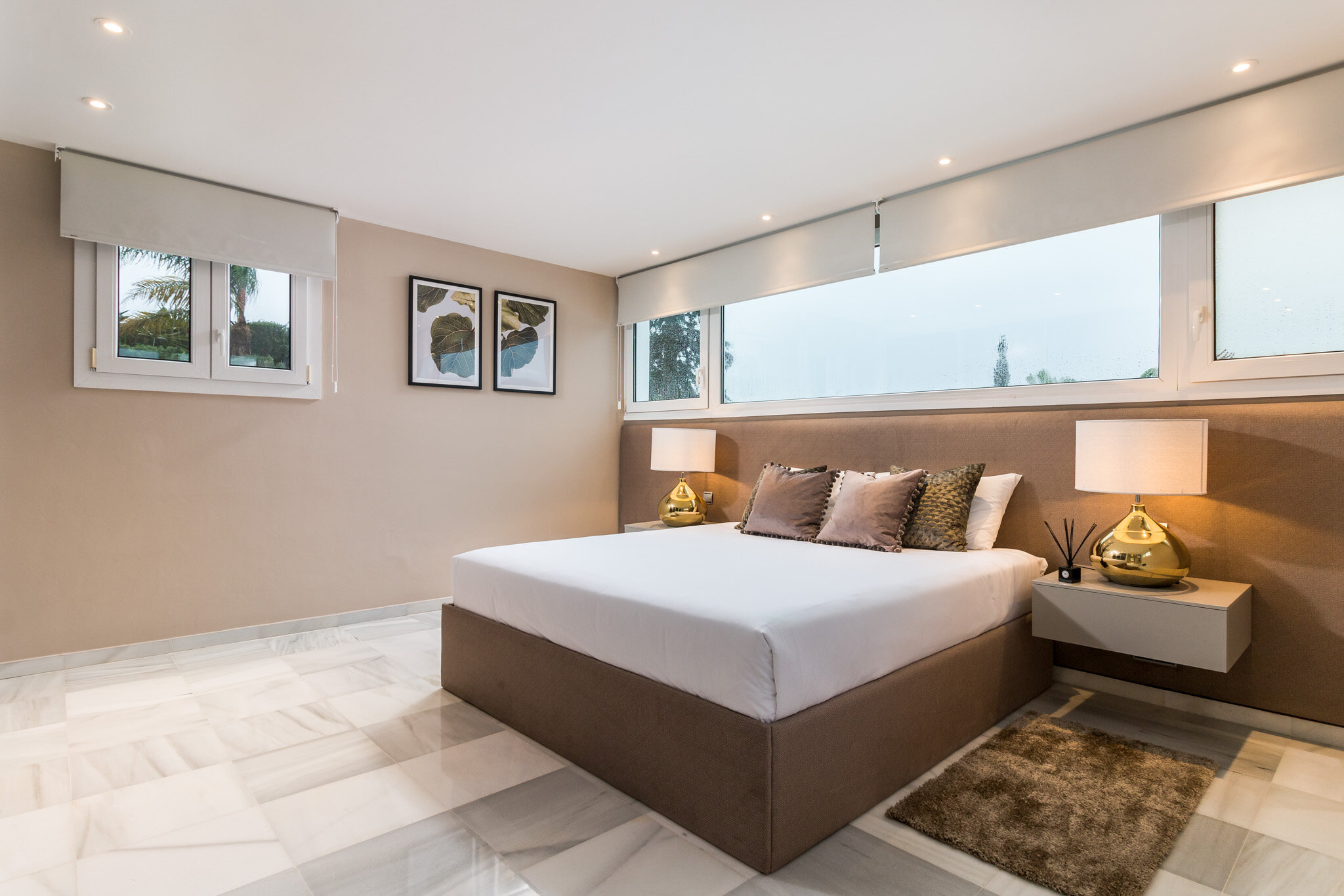 interior-design-villa-bedroom4-marbella.jpg
