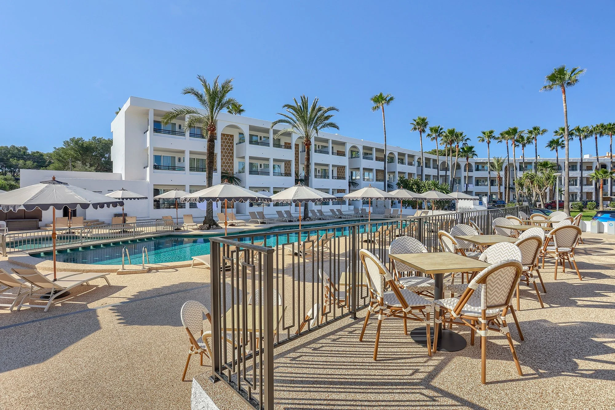Restaurant terrace.jpg