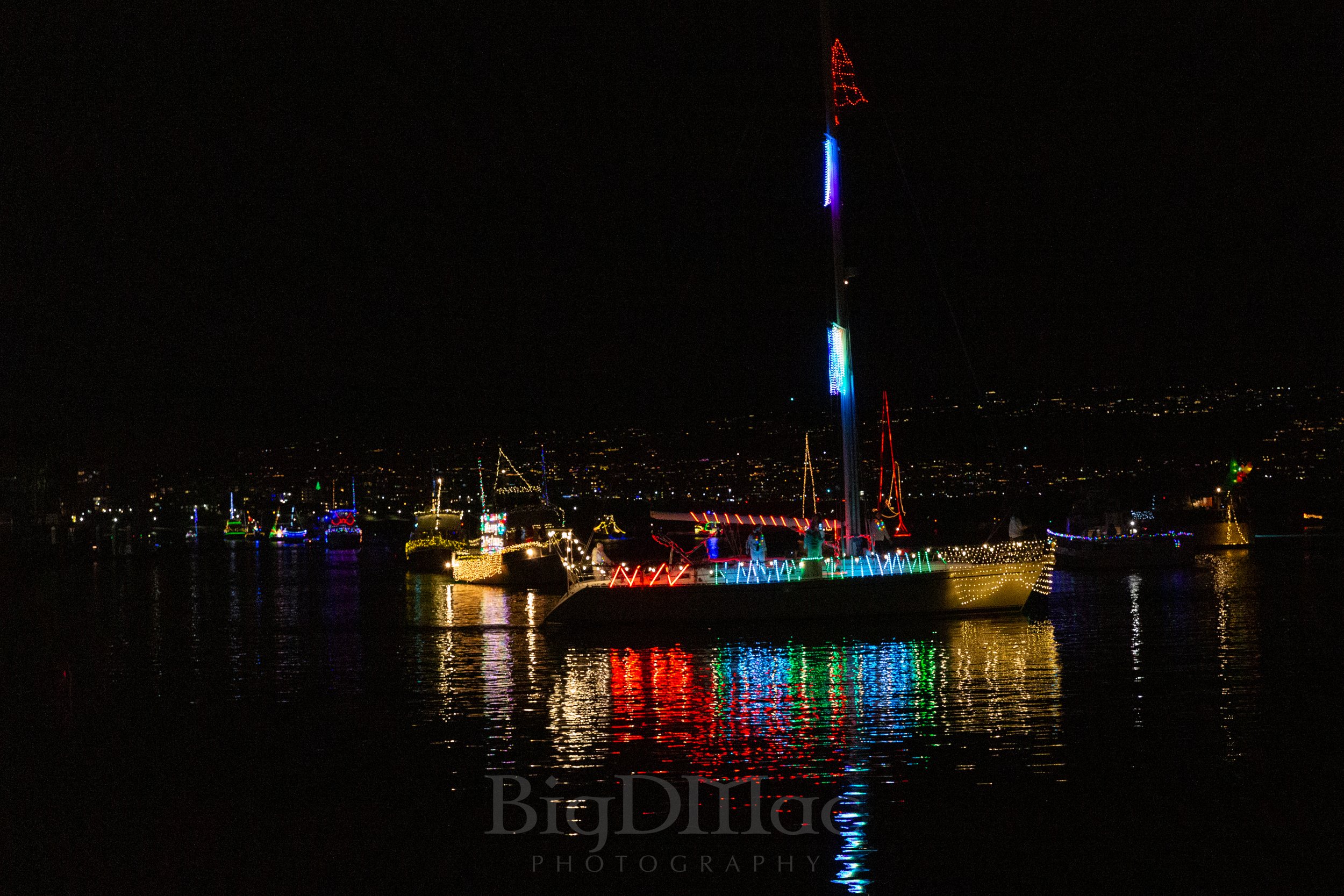 KHYC_Holiday.Boat.Parade_12.9.23_edited-11.jpg