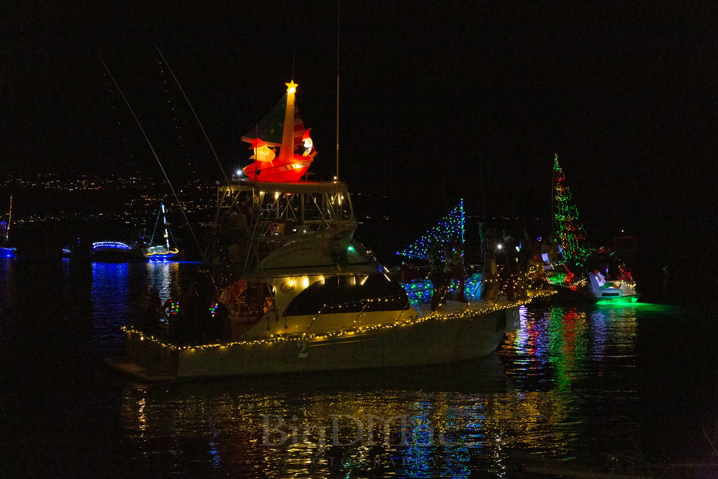 KHYC_Holiday.Boat.Parade_12.9.23_edited-17.jpg