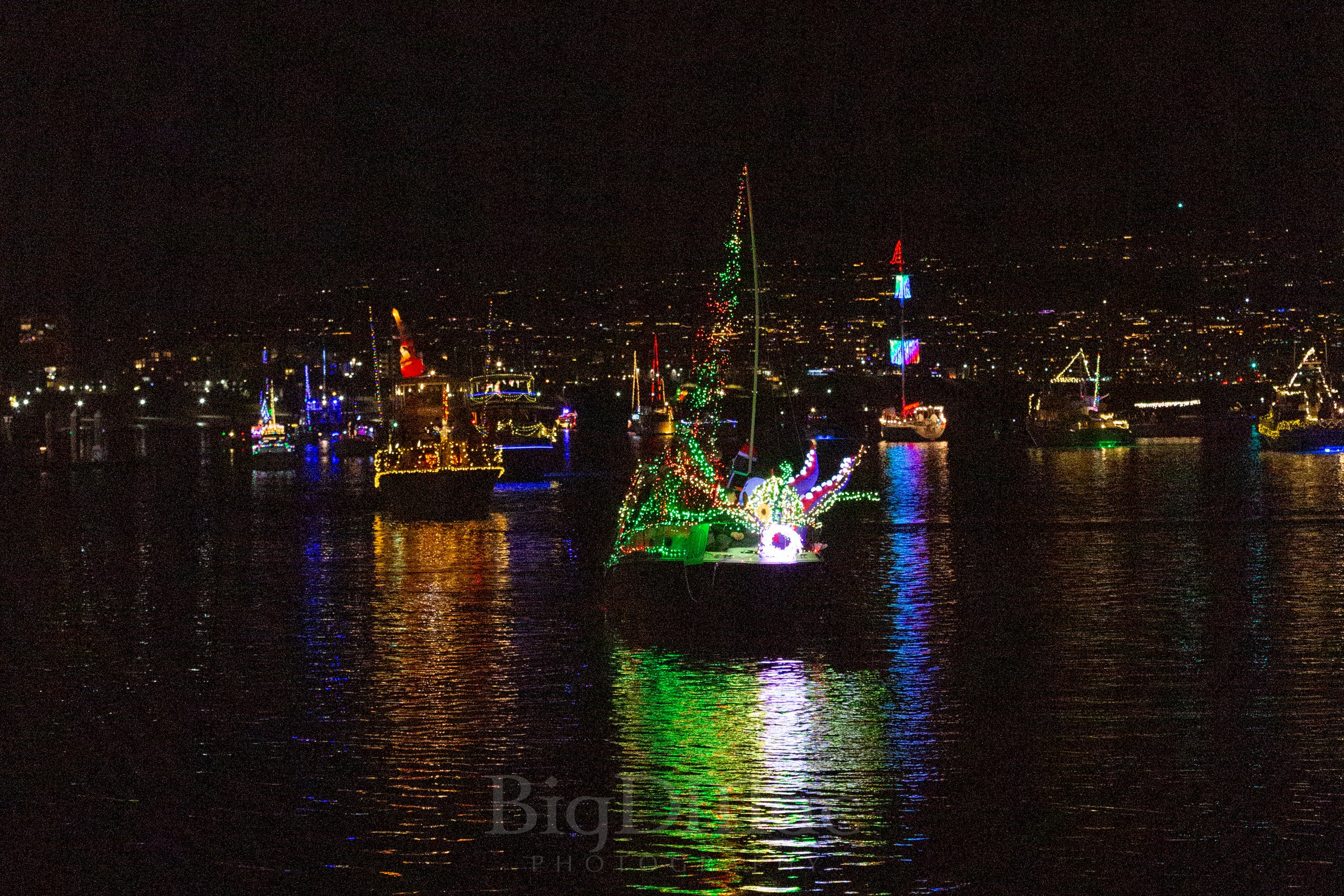 KHYC_Holiday.Boat.Parade_12.9.23_edited-51.jpg