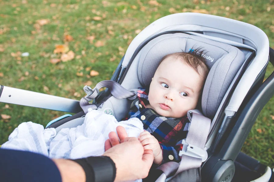 Oliver-4-Month-Lifestyle-Blog-1-23.jpg