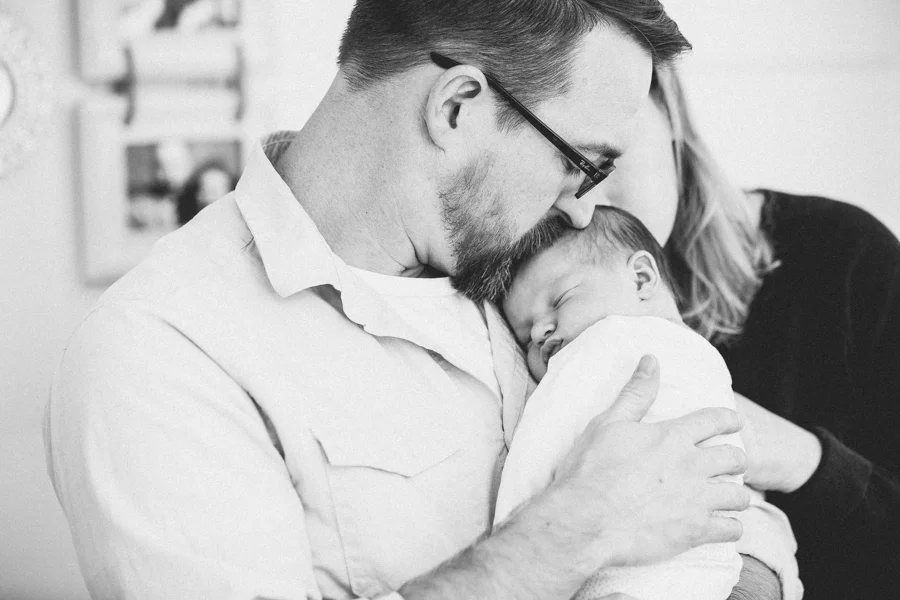 Frankee_Newborn_Blog-1-12.jpg