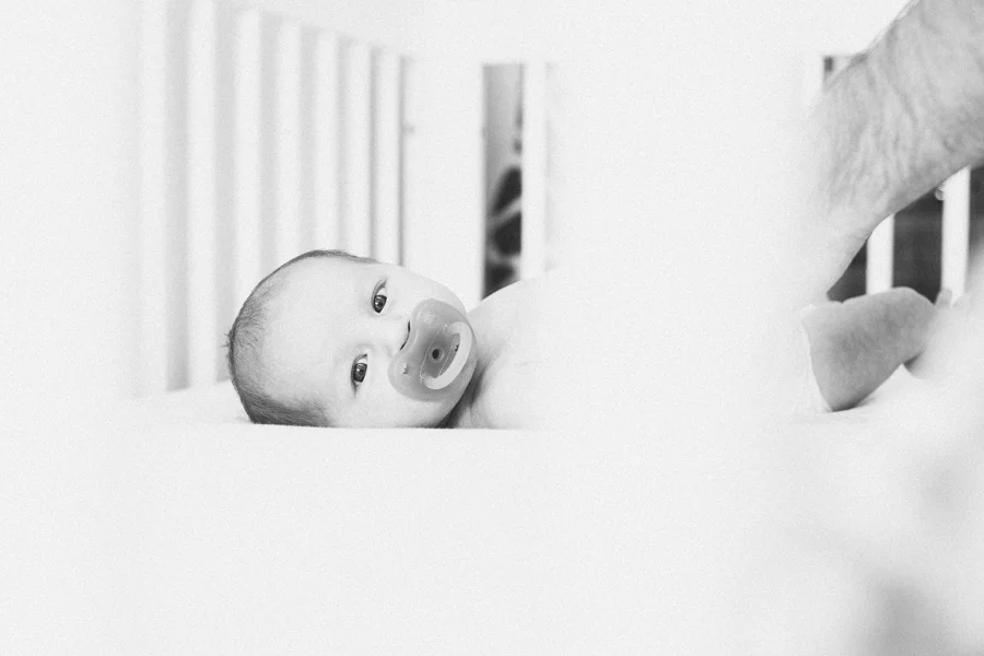 Frankee_Newborn_Blog-1-18.jpg