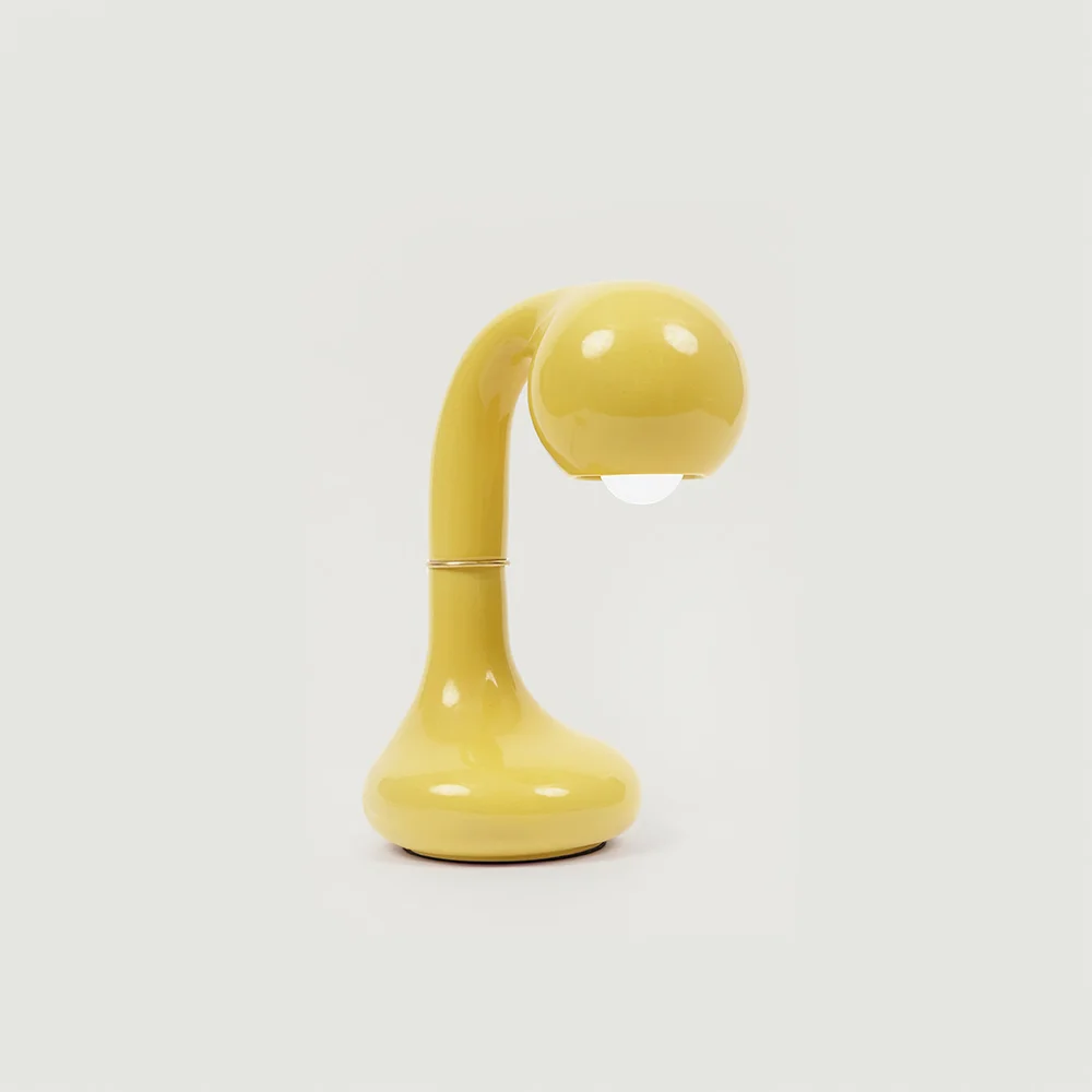 yellow_shortie02.jpg,