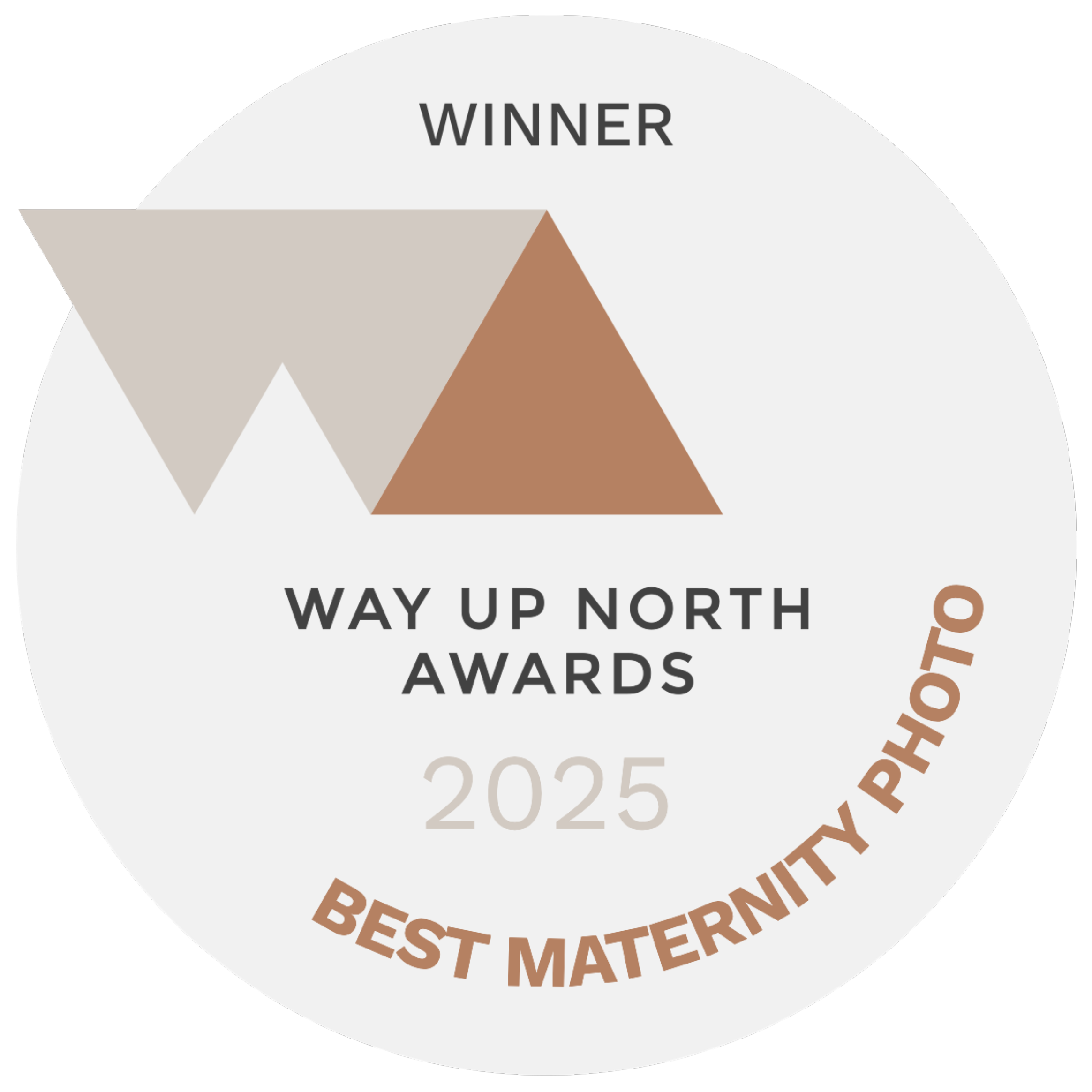 Award winning maternity photographer Rovaniemi