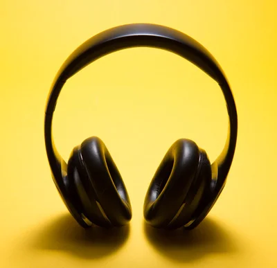 headphones.jpg