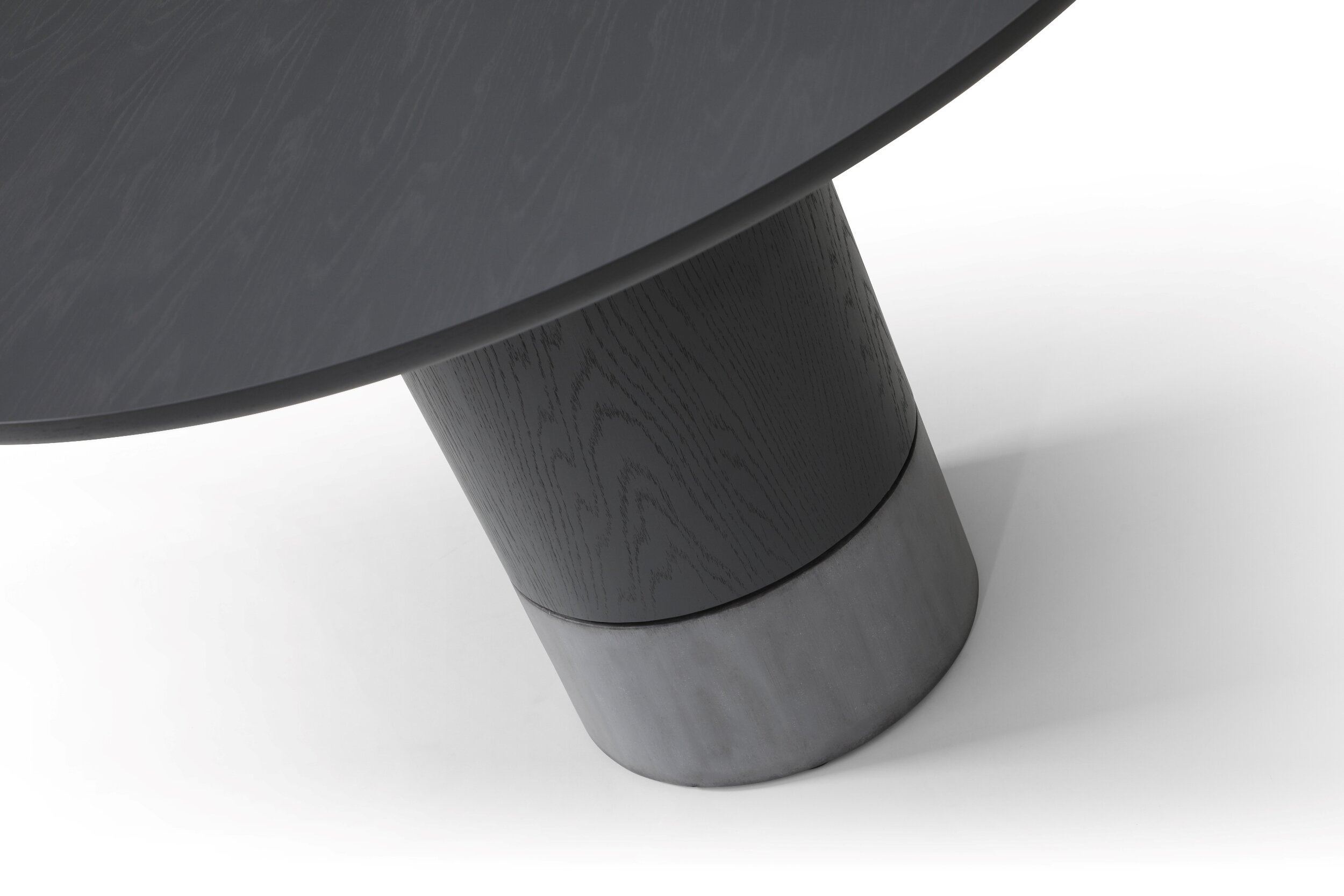 J6044R Basis Round Table (2).jpg