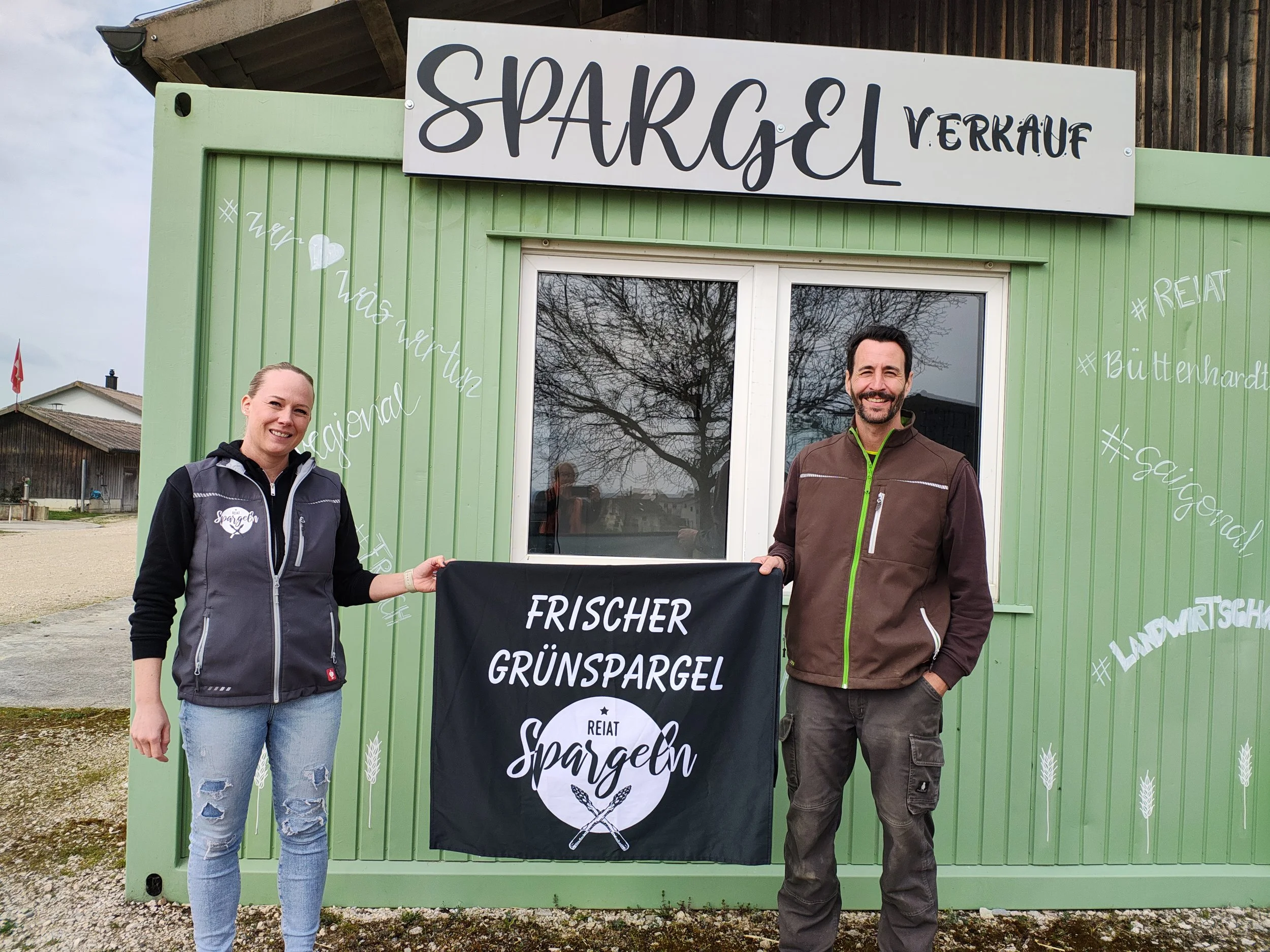 Zu Besuch bei Reiatspargel