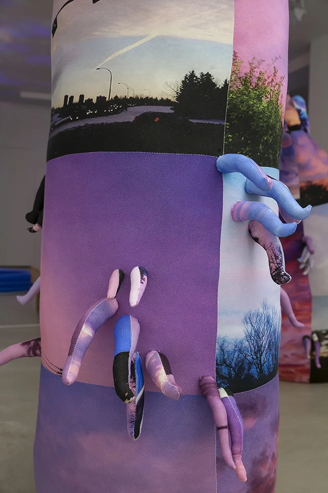 Simone Monsi, CAPITOLO FINALE: Let's Forget About It Let's Go Forward - From Meaning To Intensity, il ventiseiesimo episodio di Mani!! I Love Holding Hands - It's okay for me to be here! , 2016, Detail shot