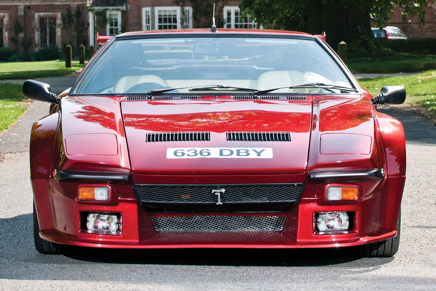 De Tomaso Pantera GT5 front.jpg