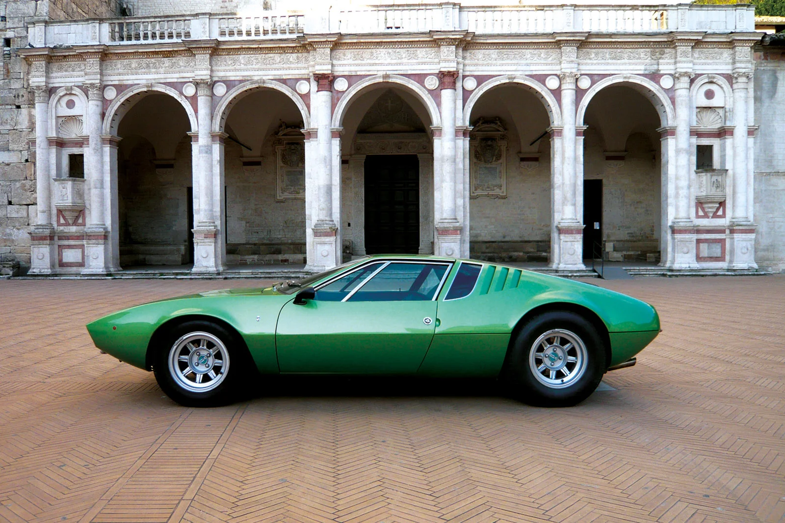 De Tomaso Mangusta Green 6 cropped web.jpg