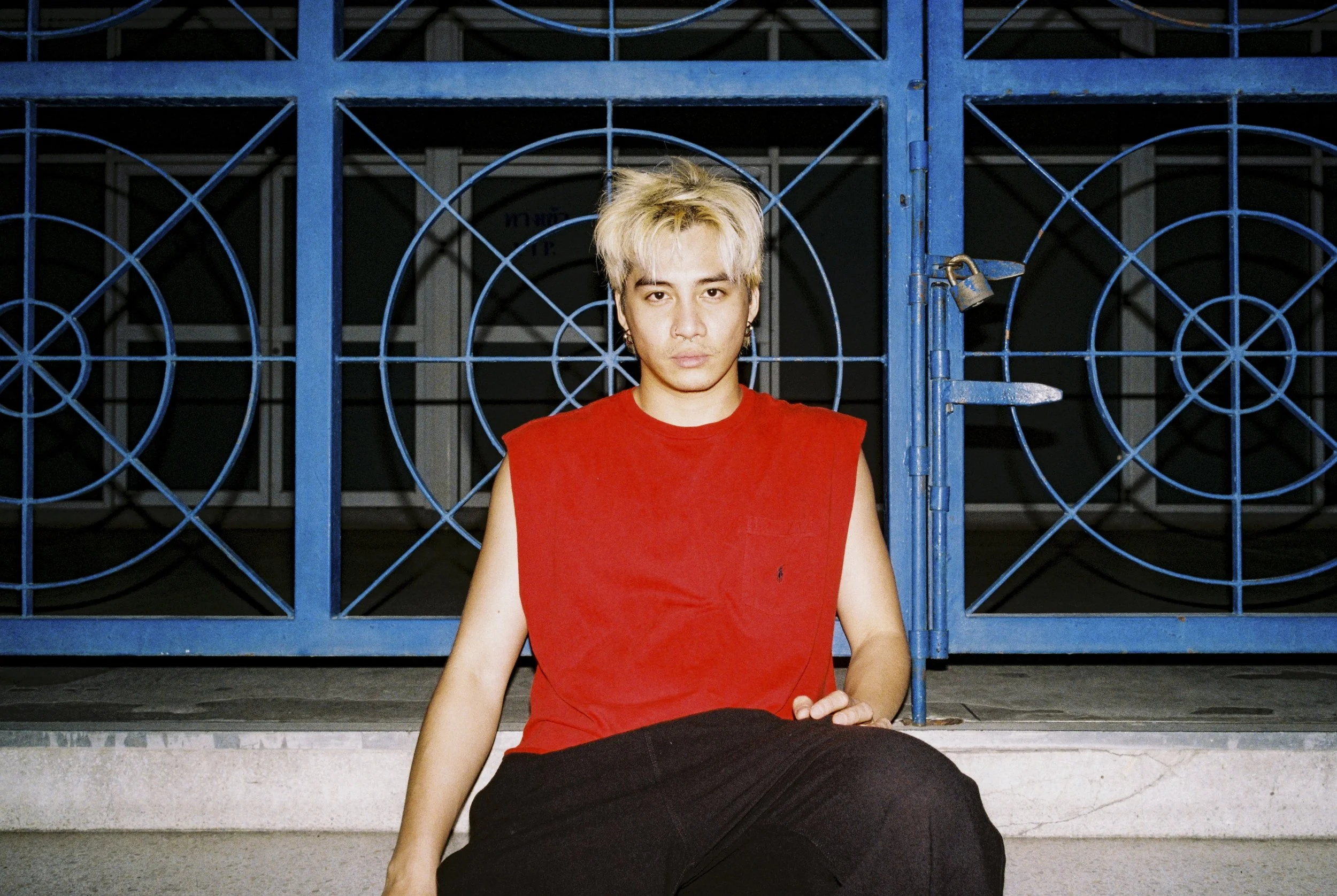 BLUE_000036 copy 2.jpg