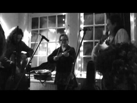 Feral Mouth bluegrass jam with Sara Watkins at the Ten Bells, Norwich