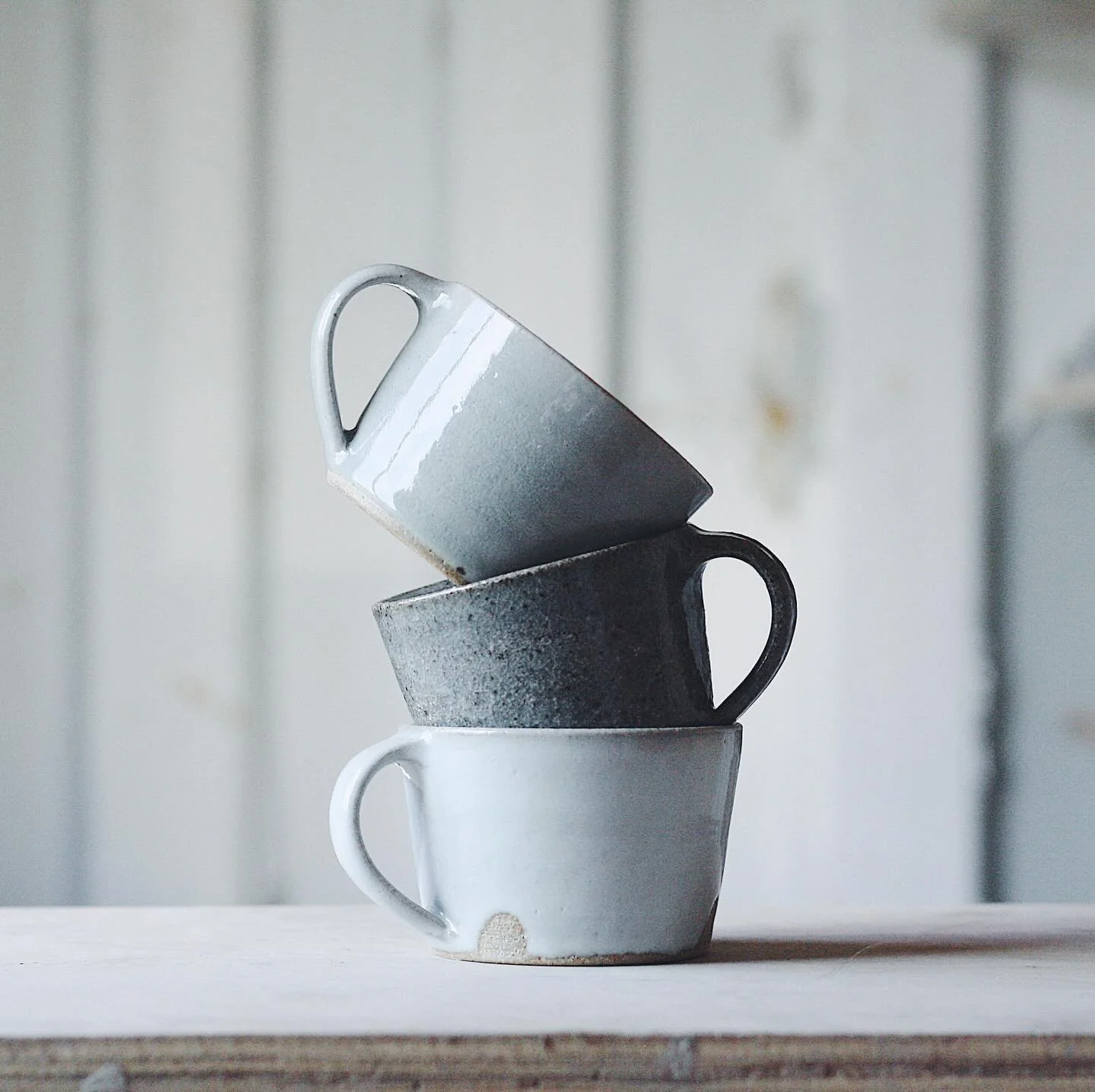 Back basics with these flat white cups from firing 52 🔥 these pots and lots more like them will be heading with me to @thebigfeastival next weekend, 22-24th August. 

I&rsquo;ve made a brand new collection specifically for this event as i&rsquo;m co