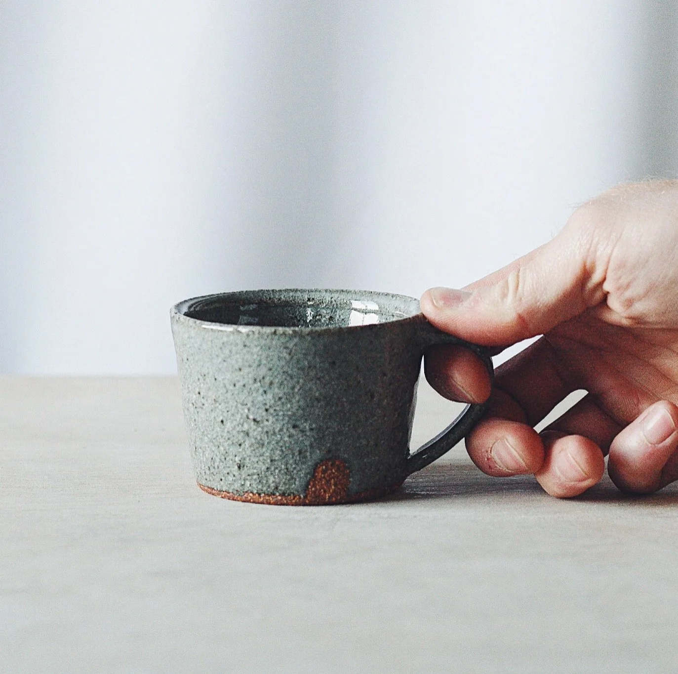 Me reaching for the coffee tomorrow before I start wading into the world of packing and postage. Might treat myself to 10 minutes drinking a coffee in my brand new but distinctly empty studio 👀 exciting things to come. Packing and postage first!