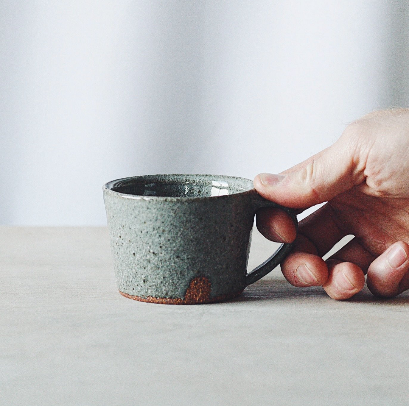 Me reaching for the coffee tomorrow before I start wading into the world of packing and postage. Might treat myself to 10 minutes drinking a coffee in my brand new but distinctly empty studio 👀 exciting things to come. Packing and postage first!