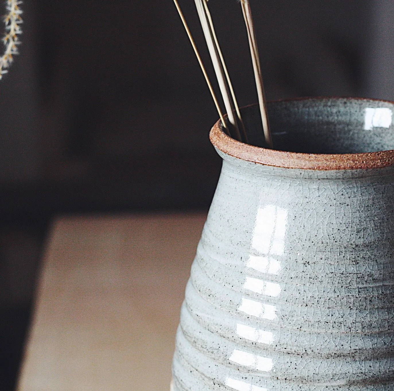 Detail 👀 a particularly nice tall jar that will be going online next Friday, the 28th of August ✌🏻