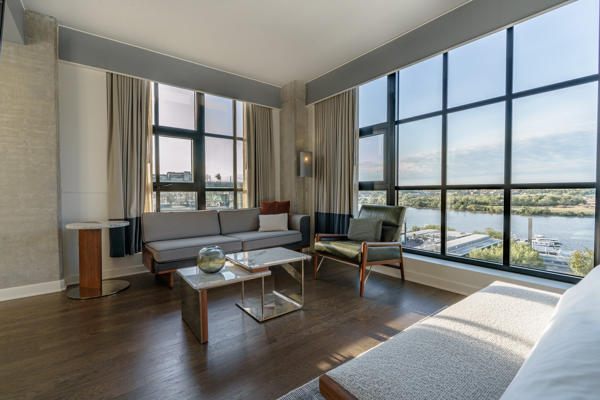 Room-34.jpg