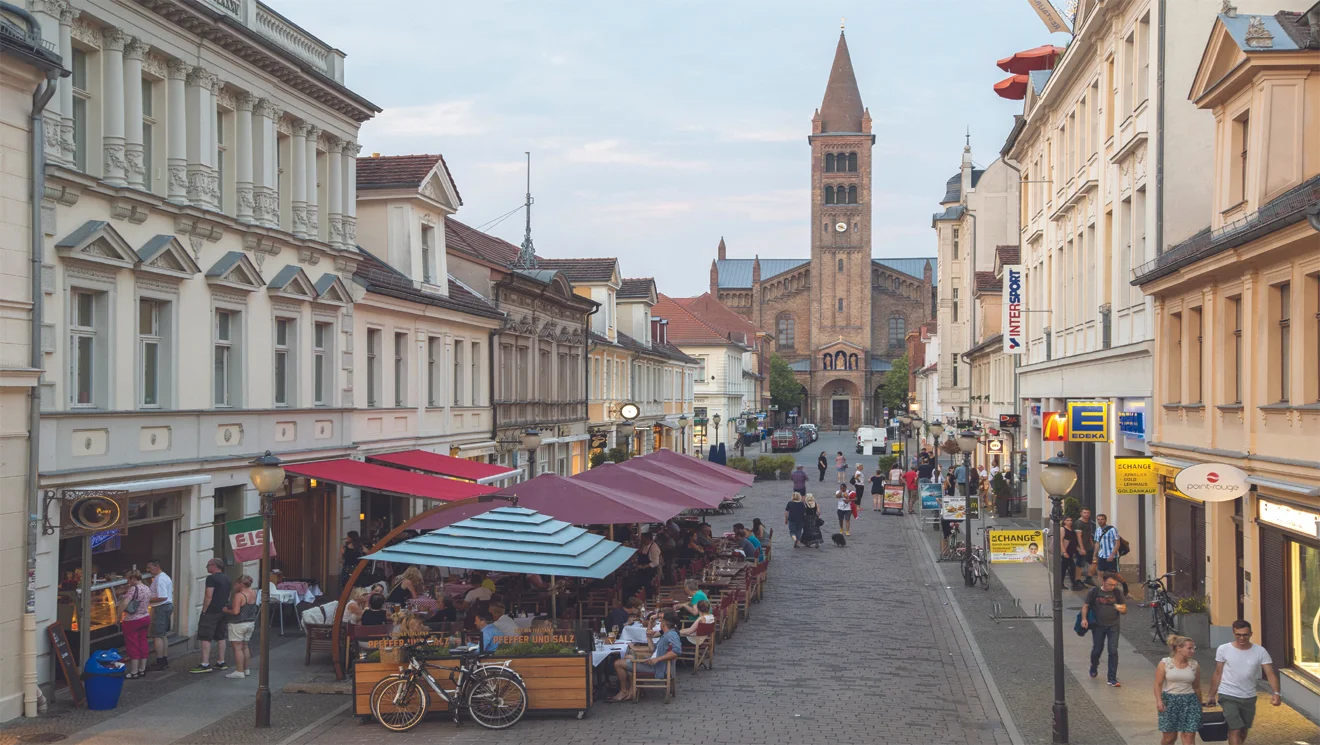 Brandenburger_Strasse_(c)_PMSG_Andre_Stiebitz_web.jpg
