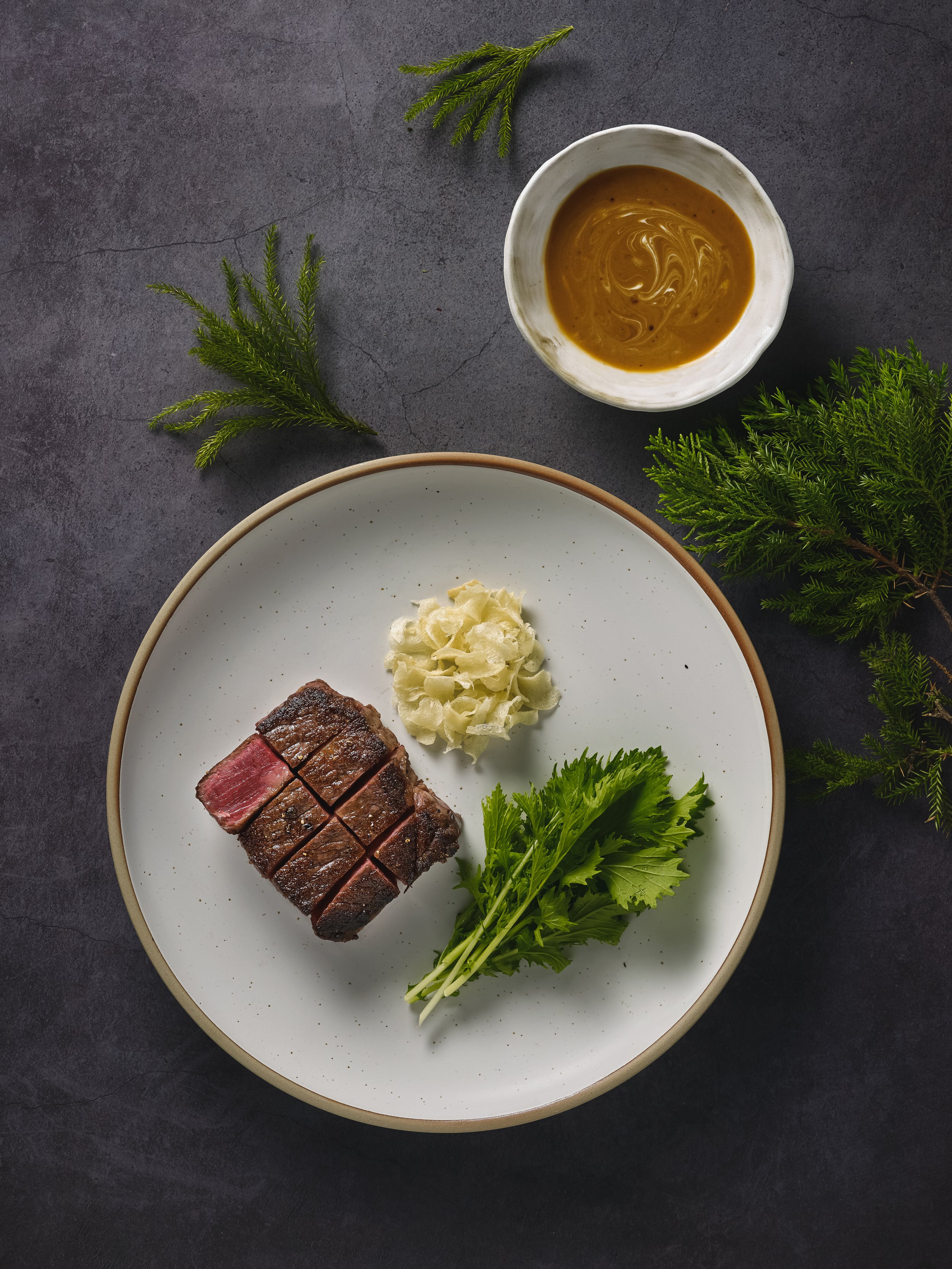 Wagyu Teppanyaki With Peanut sauce - A4 Sirloin_1.jpg