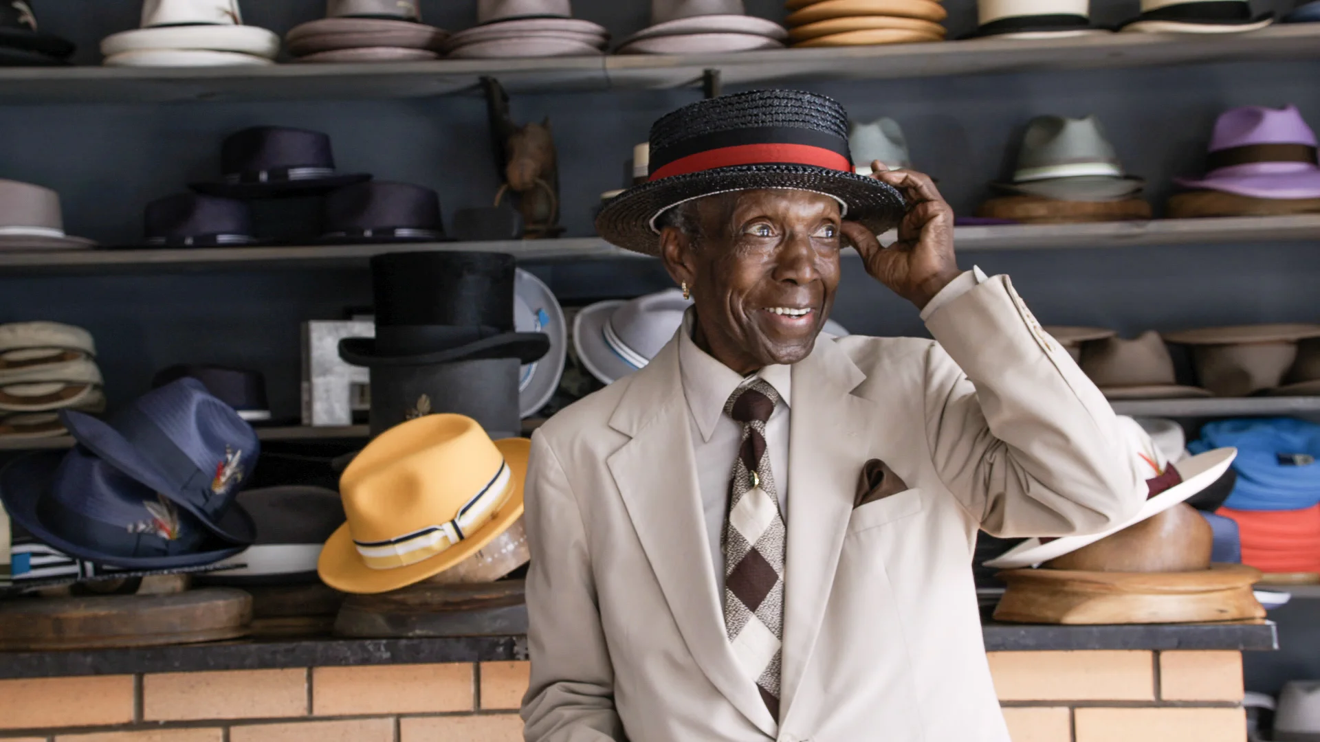 NYPWEB12-1-TNYK-108-1-HatClub-PROD_MASTER-HD-1920X1080.jpg