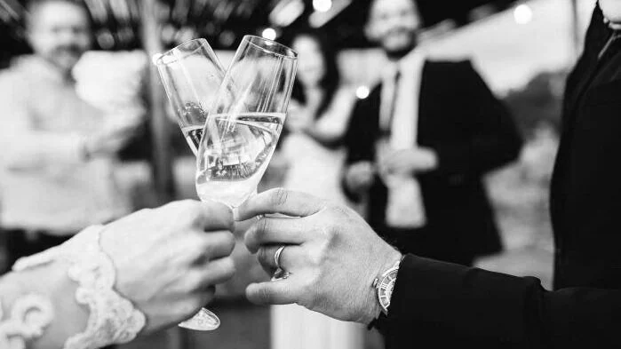 wedding+toast.jpg