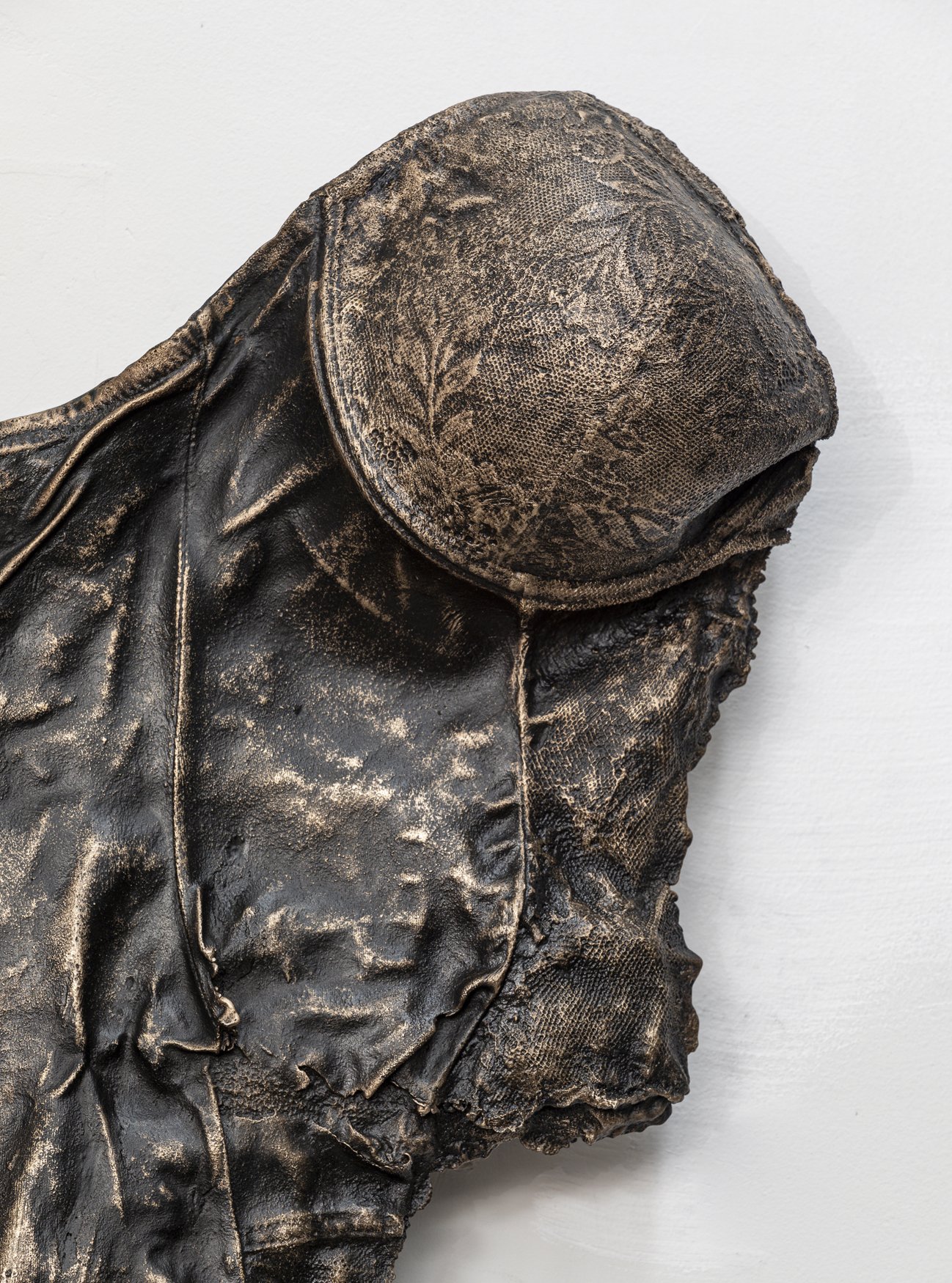  Marsha Pels,  Woman With Her Torso Cut  (detail) ,  2019. Patined cast bronze. 38 x 30 x 5 inches. 