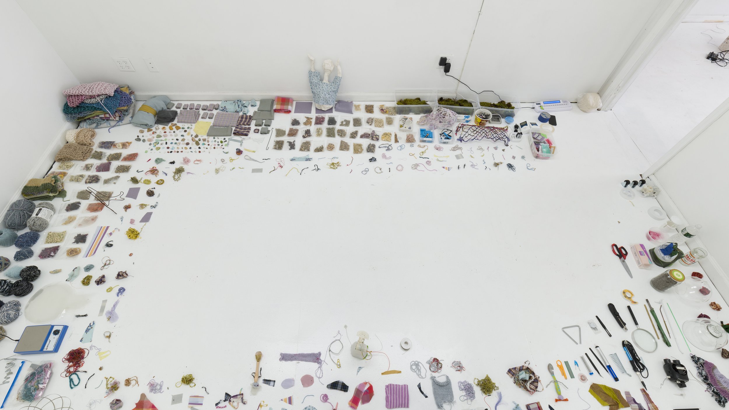  Installation view. 