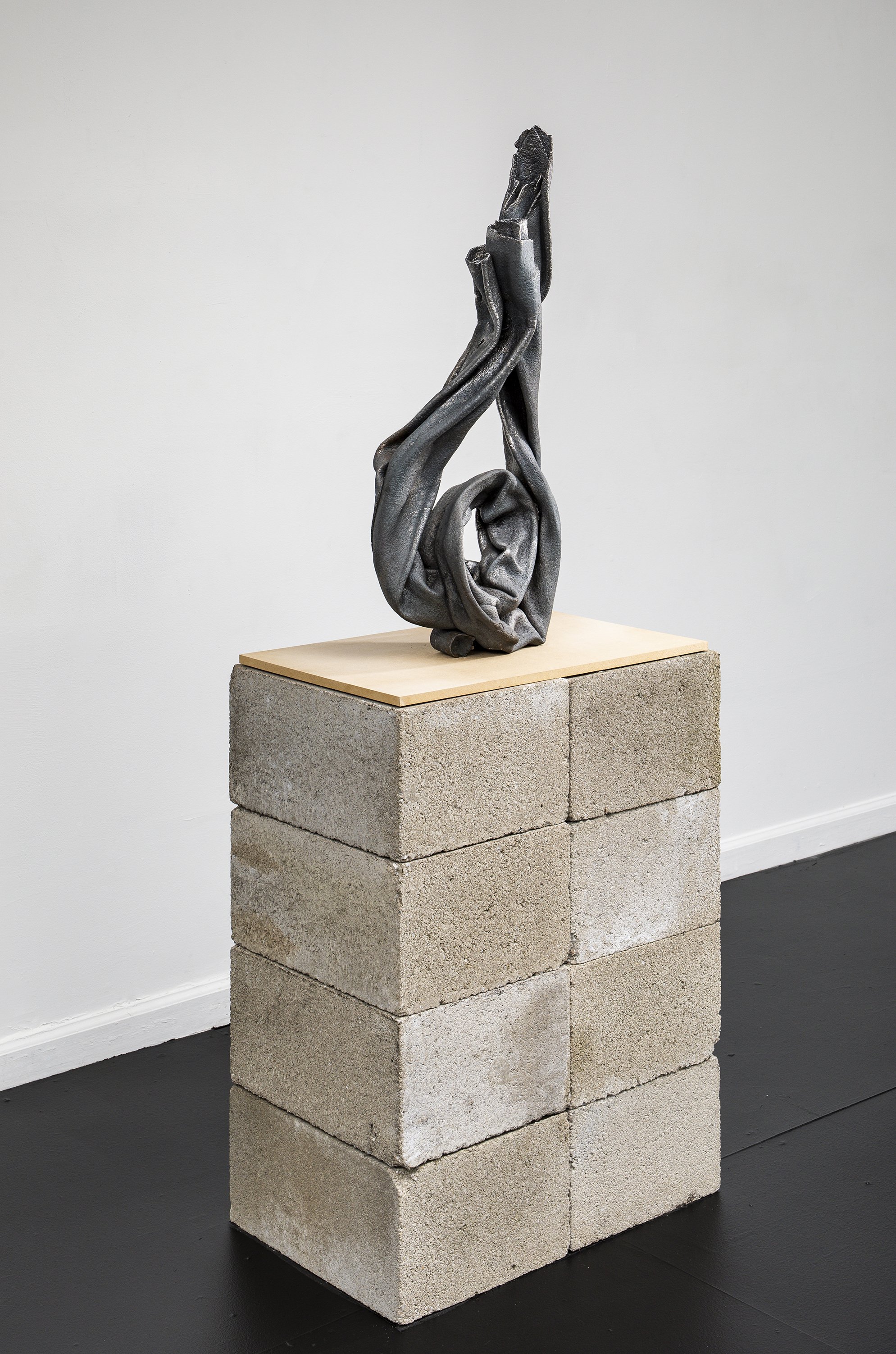  Eli Ping,  Moult , 2022. Cast iron. 29.5 x 12.25 x 6.5 inches. 