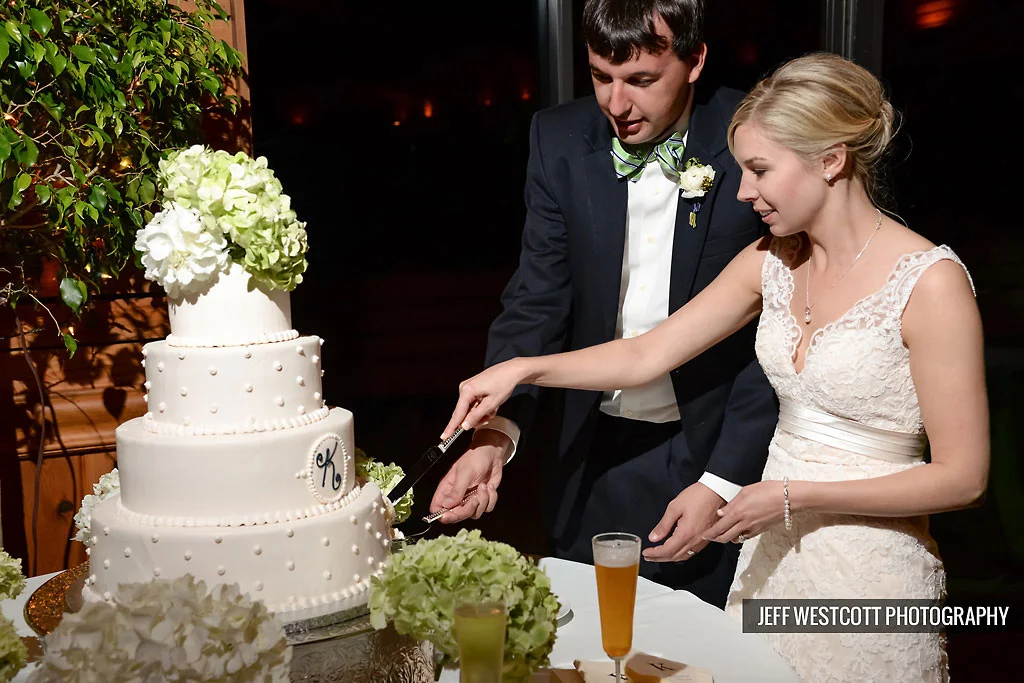 bride groom cake wedding walker's landing