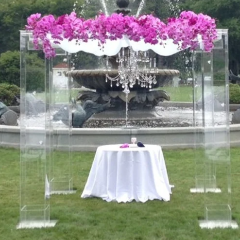 Clear Acrylic Chuppah
8'x8'x8'