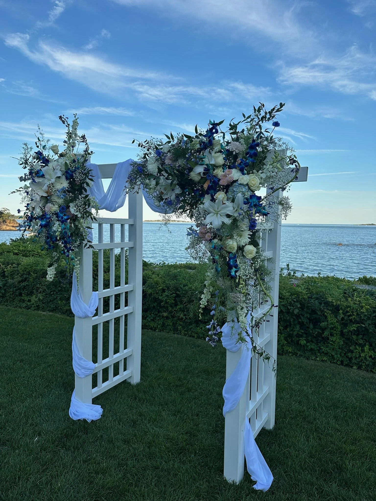White Traditional Arch Ocean