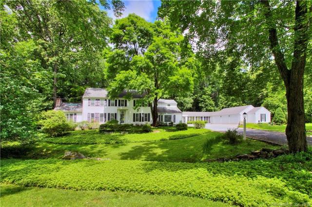 14 Cob Drive, Westport